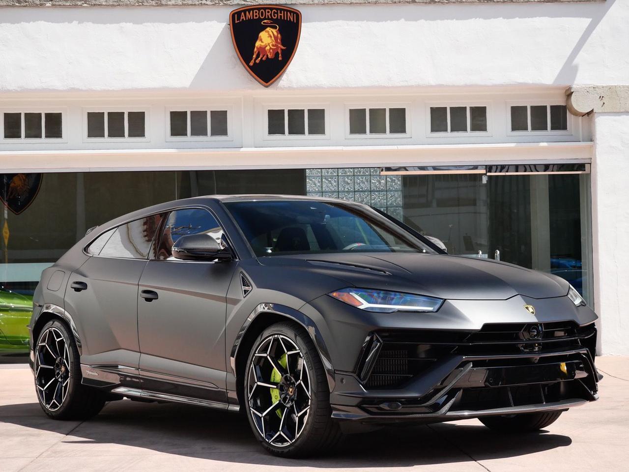 2024 Lamborghini Urus Performante Performante