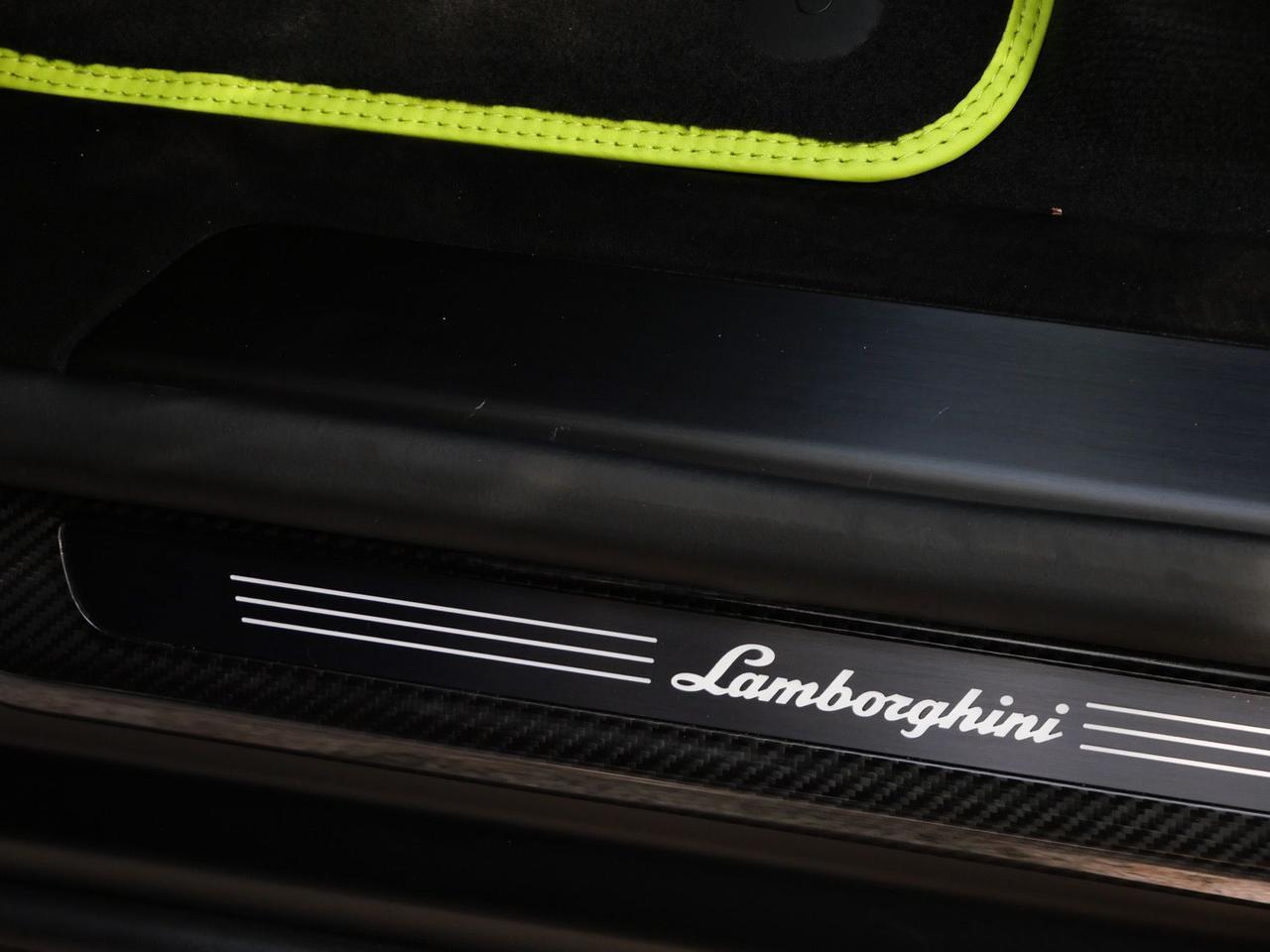 2024 Lamborghini Urus Performante Performante Lawrence KS