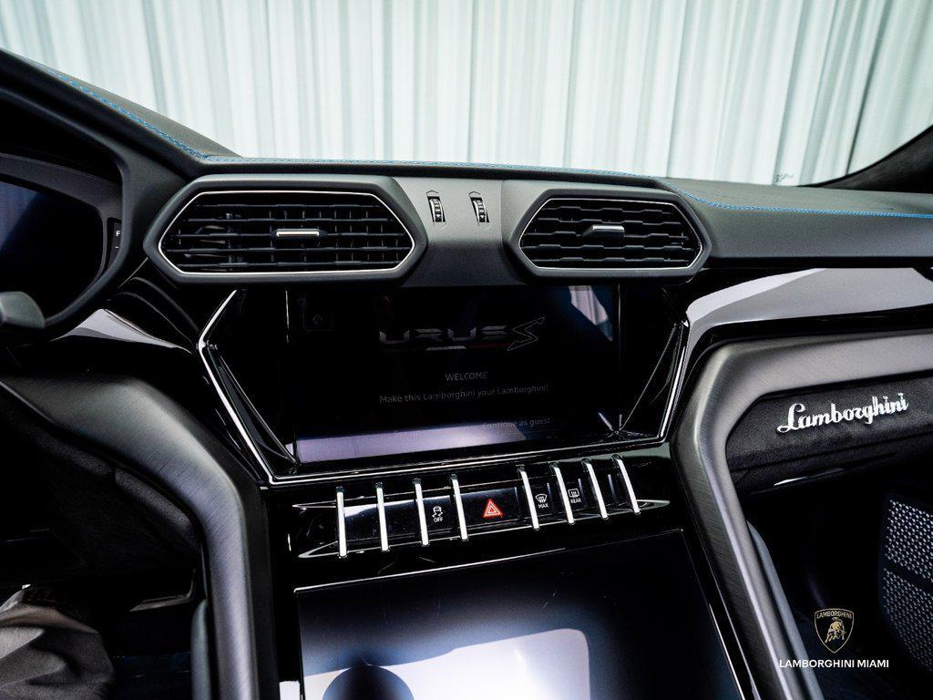 2024 Lamborghini Urus S AWD North Miami Beach FL