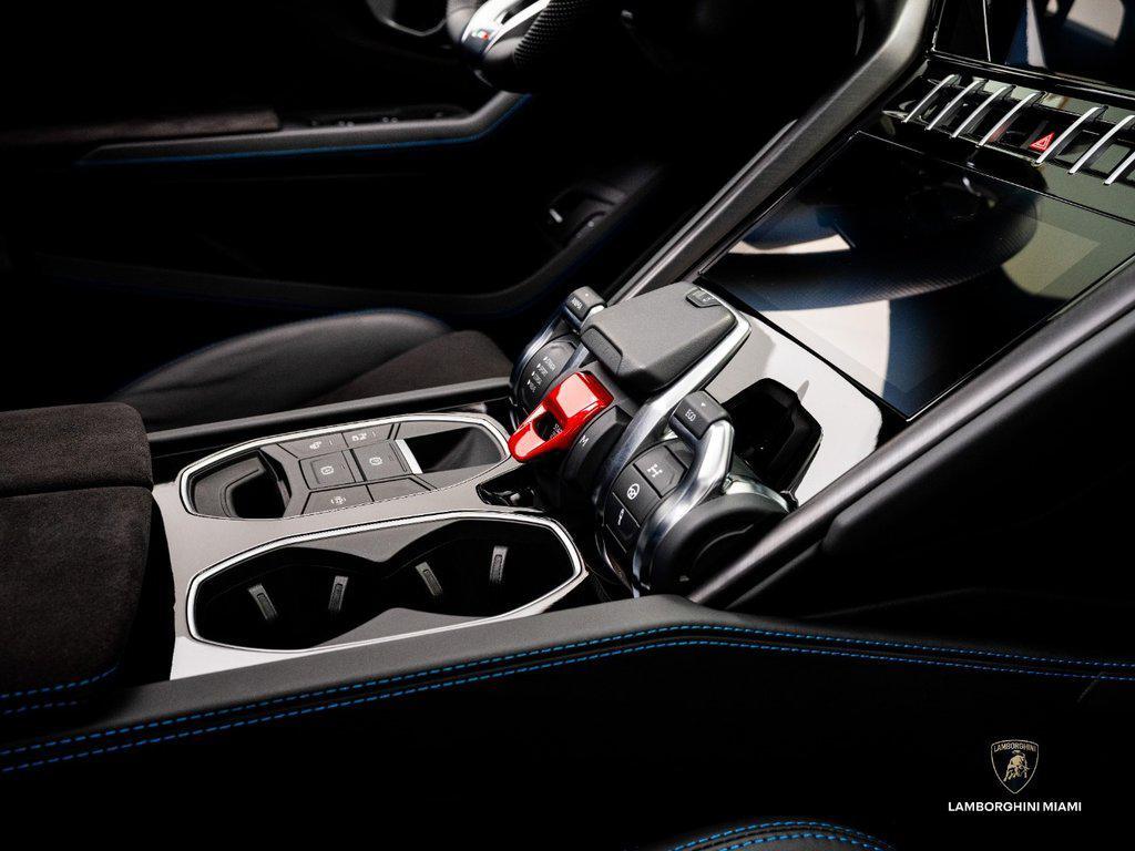 2024 Lamborghini Urus S AWD North Miami Beach FL