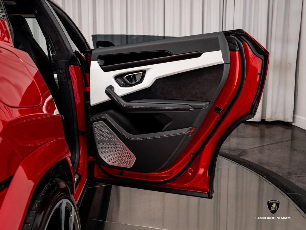 2024 Lamborghini Urus S AWD North Miami Beach FL