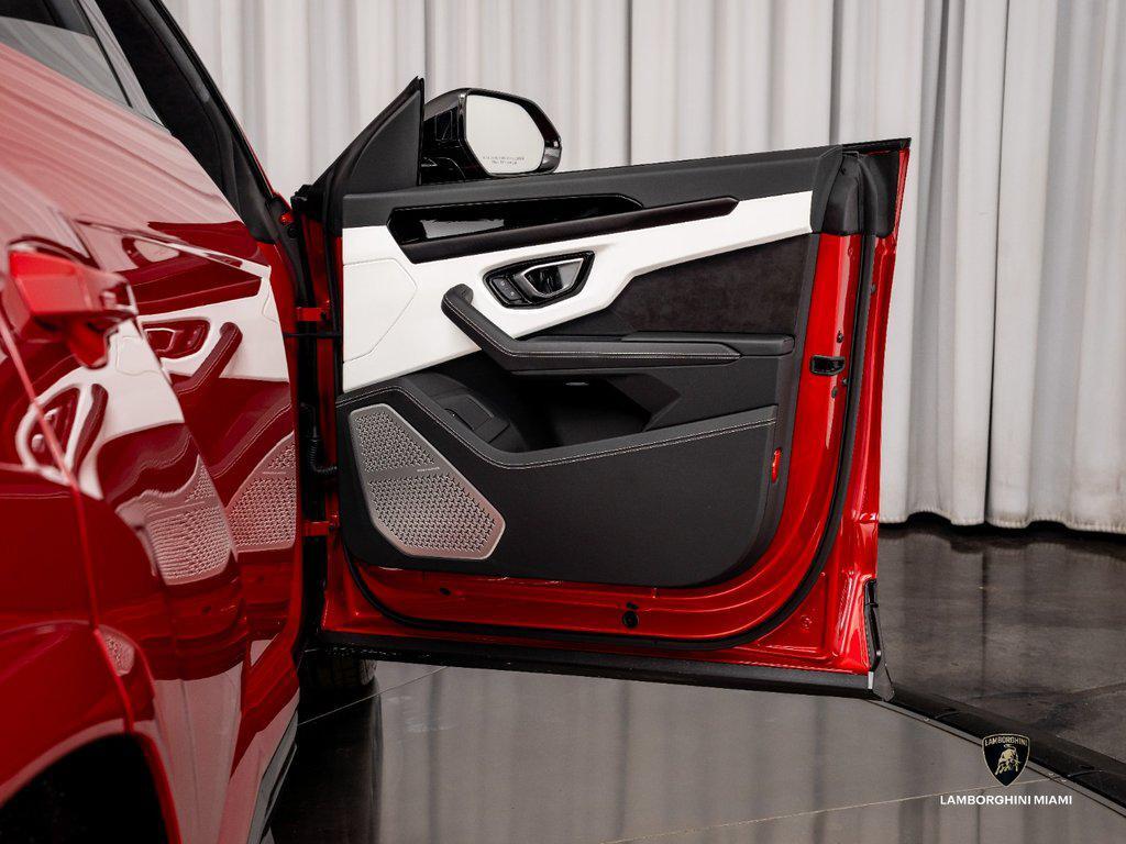 2024 Lamborghini Urus S AWD North Miami Beach FL