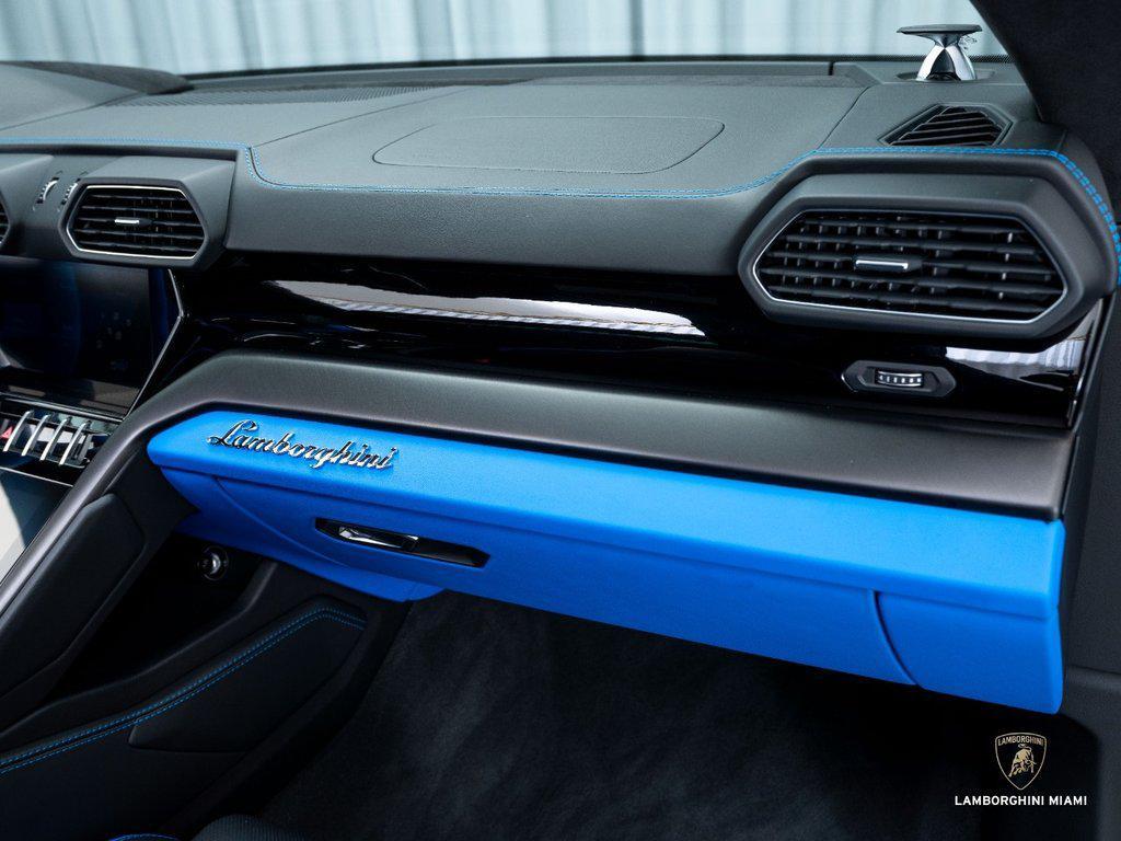 2024 Lamborghini Urus S AWD North Miami Beach FL