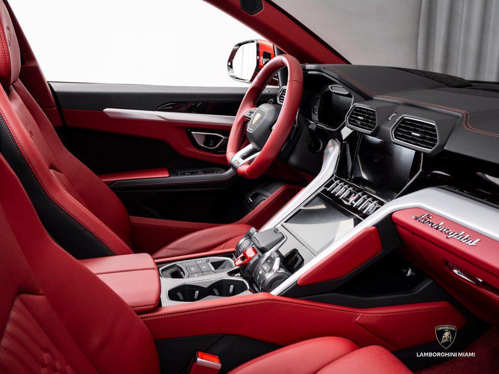 2024 Lamborghini Urus S AWD North Miami Beach FL