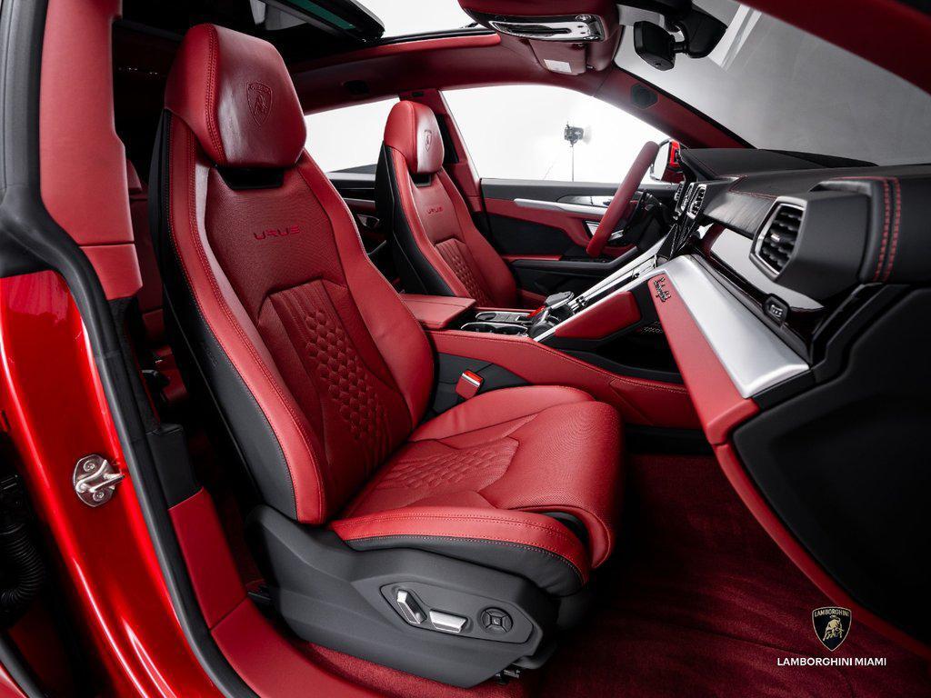 2024 Lamborghini Urus S AWD North Miami Beach FL