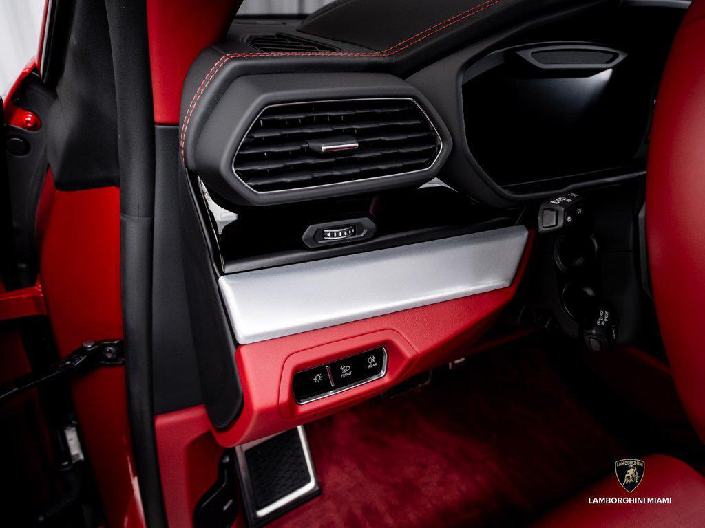 2024 Lamborghini Urus S AWD North Miami Beach FL