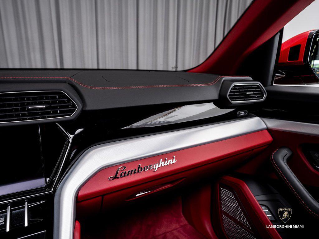 2024 Lamborghini Urus S AWD North Miami Beach FL