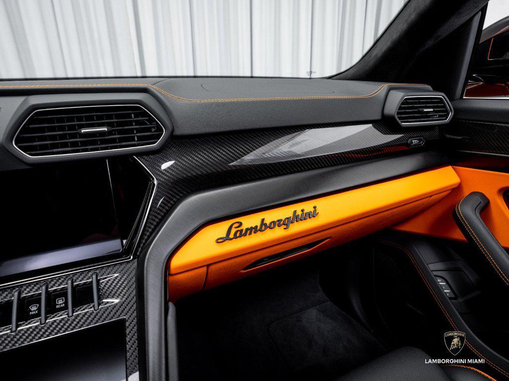 2024 Lamborghini Urus S AWD North Miami Beach FL