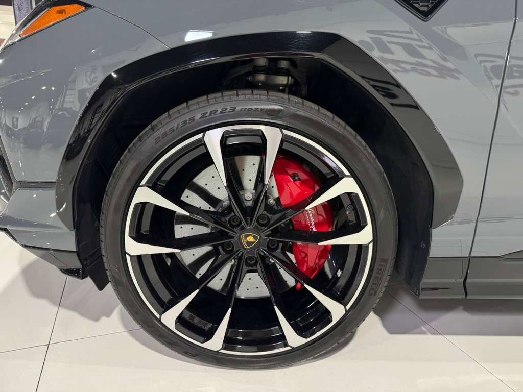 2024 Lamborghini Urus S Grigio Telesto paint, panoramic roof, Bang & Olufsen audio system AND MUCH MORE!! Fort Lauderdale FL