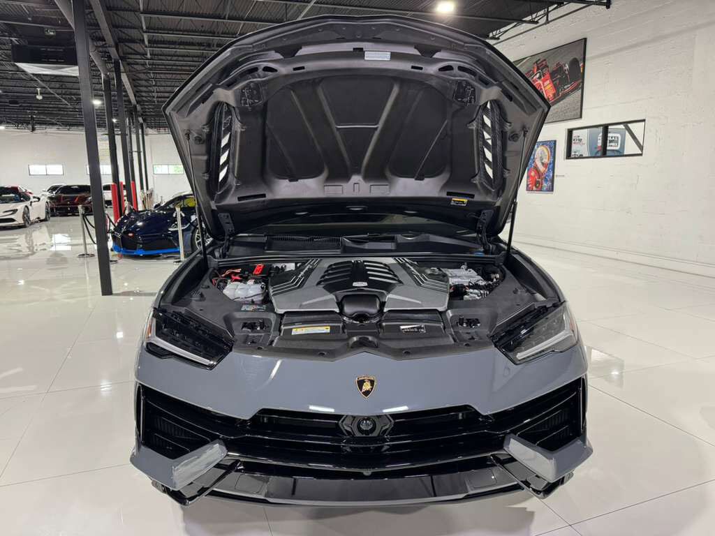 2024 Lamborghini Urus S Grigio Telesto paint, panoramic roof, Bang & Olufsen audio system AND MUCH MORE!! Fort Lauderdale FL