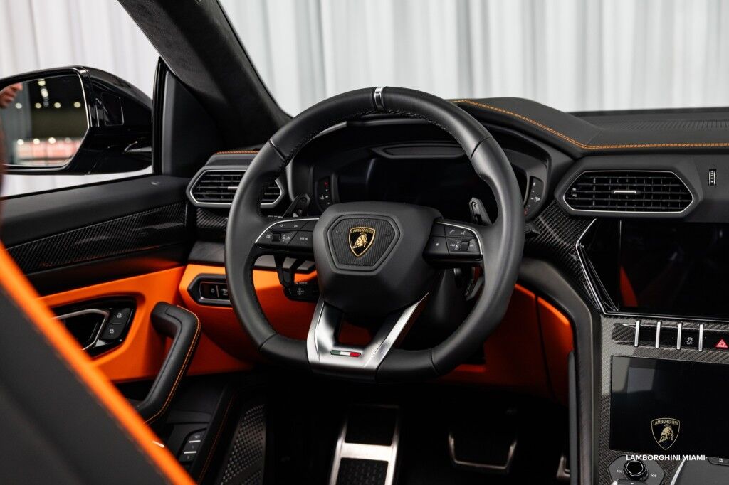 2024 Lamborghini Urus S North Miami Beach FL