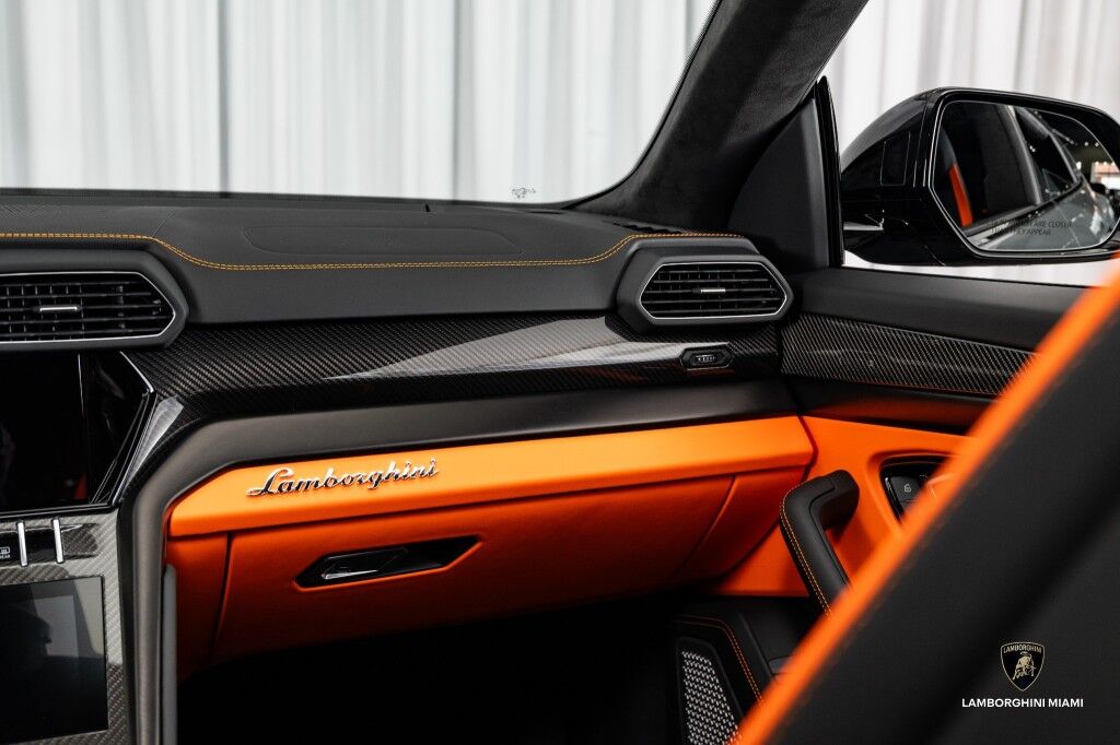 2024 Lamborghini Urus S North Miami Beach FL