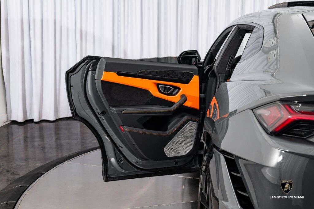 2024 Lamborghini Urus S North Miami Beach FL