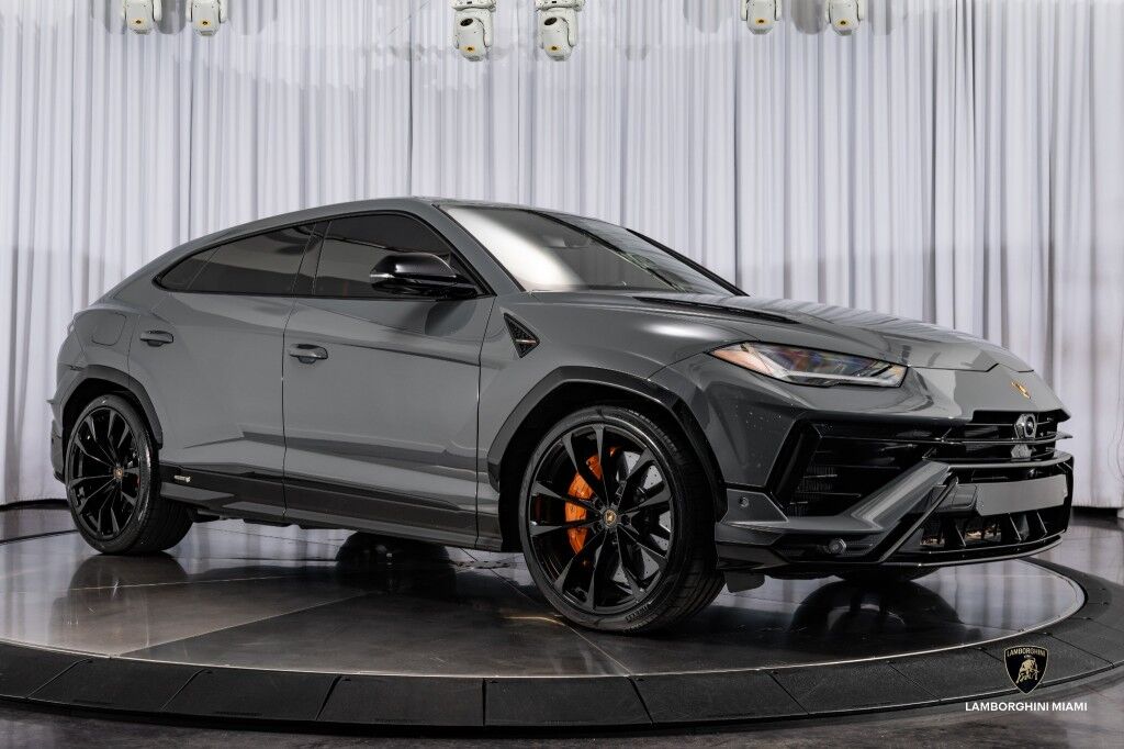 2024 Lamborghini Urus S North Miami Beach FL