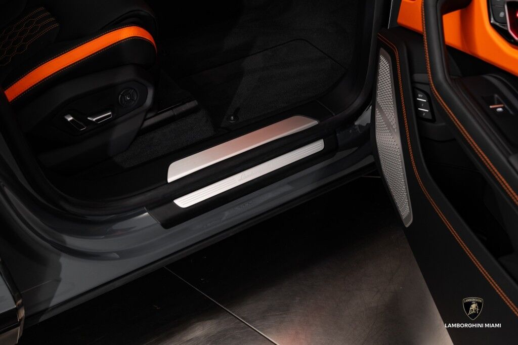 2024 Lamborghini Urus S North Miami Beach FL