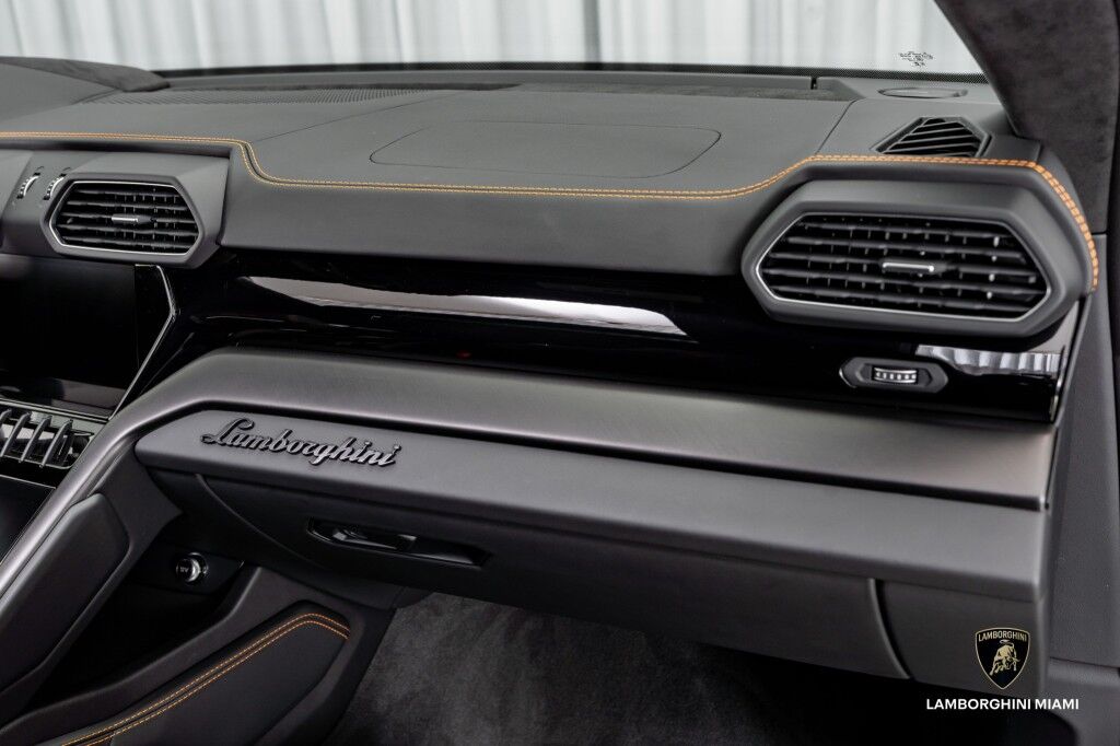 2024 Lamborghini Urus S North Miami Beach FL
