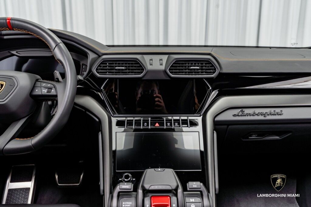 2024 Lamborghini Urus S North Miami Beach FL