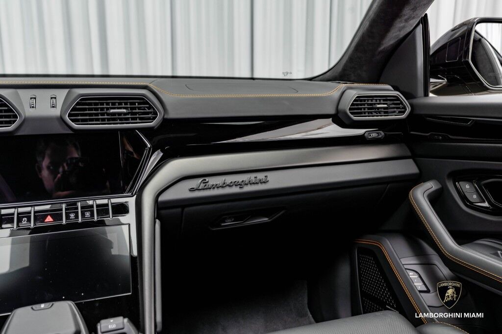 2024 Lamborghini Urus S North Miami Beach FL