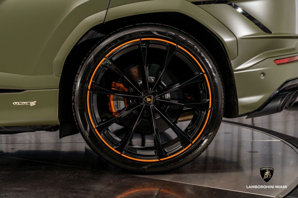 2024 Lamborghini Urus S North Miami Beach FL