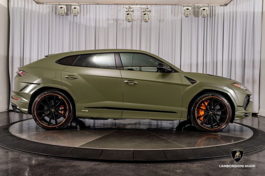 2024 Lamborghini Urus S North Miami Beach FL