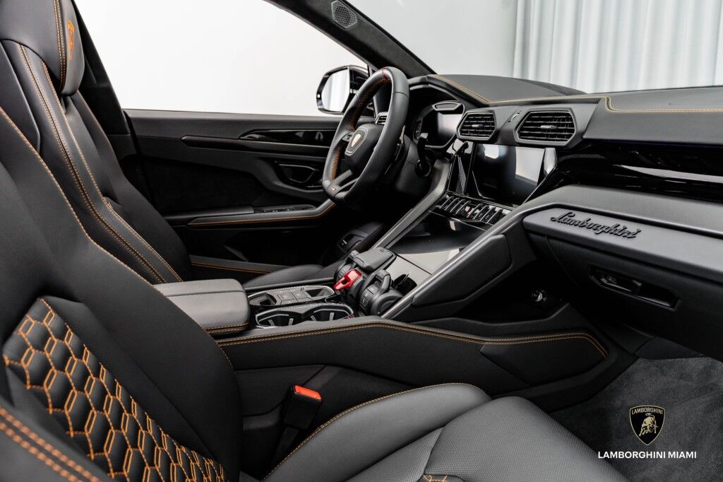 2024 Lamborghini Urus S North Miami Beach FL