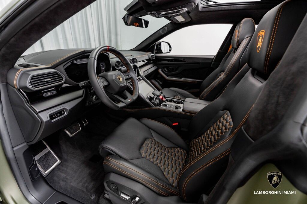 2024 Lamborghini Urus S North Miami Beach FL