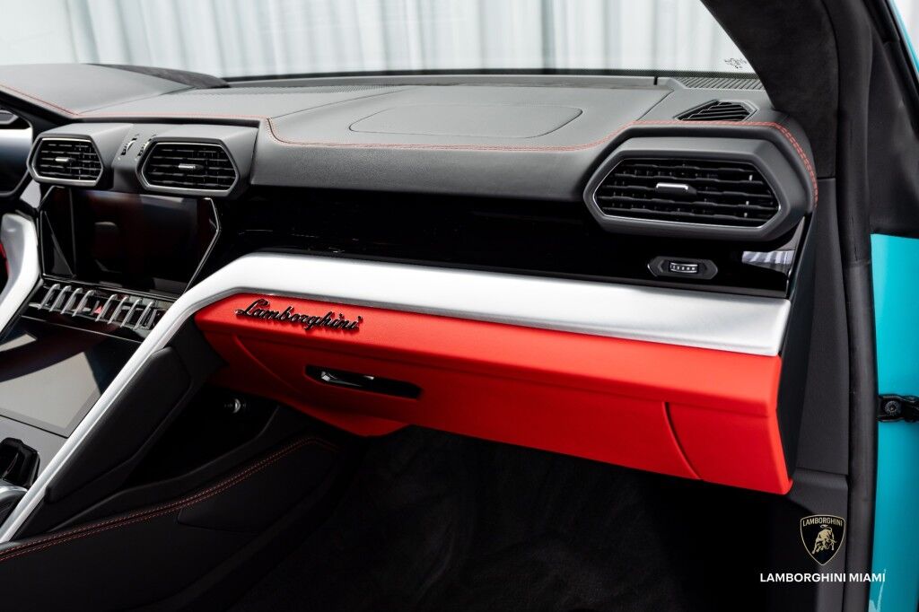 2024 Lamborghini Urus S North Miami Beach FL