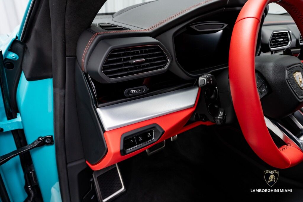 2024 Lamborghini Urus S North Miami Beach FL