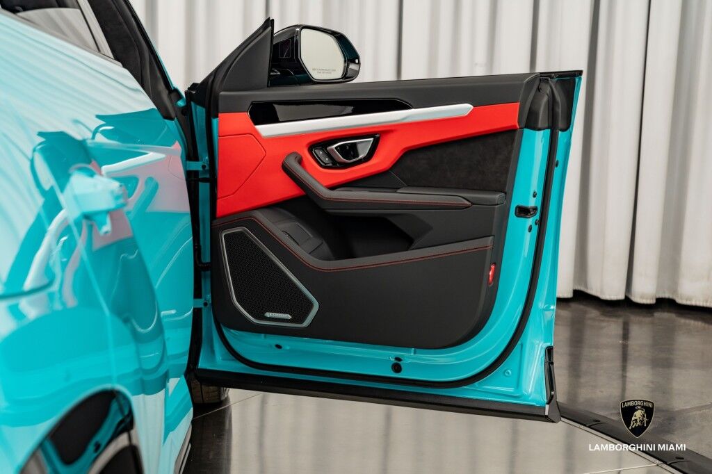 2024 Lamborghini Urus S North Miami Beach FL