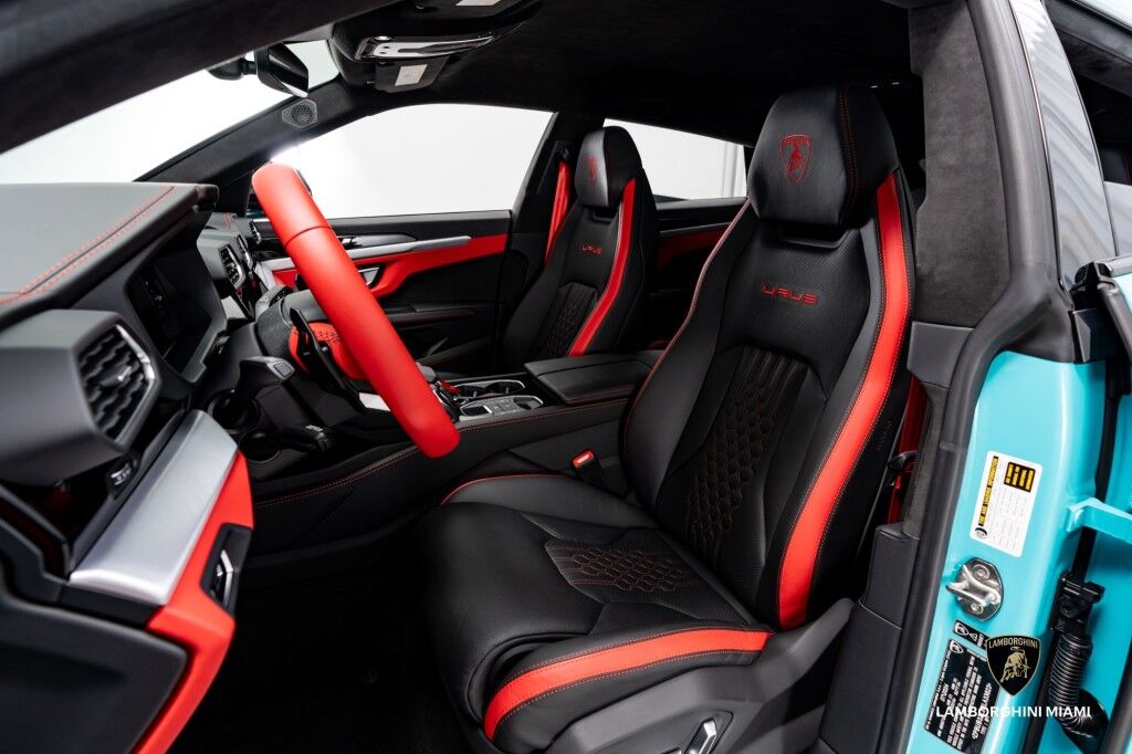 2024 Lamborghini Urus S North Miami Beach FL