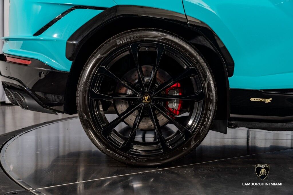 2024 Lamborghini Urus S North Miami Beach FL