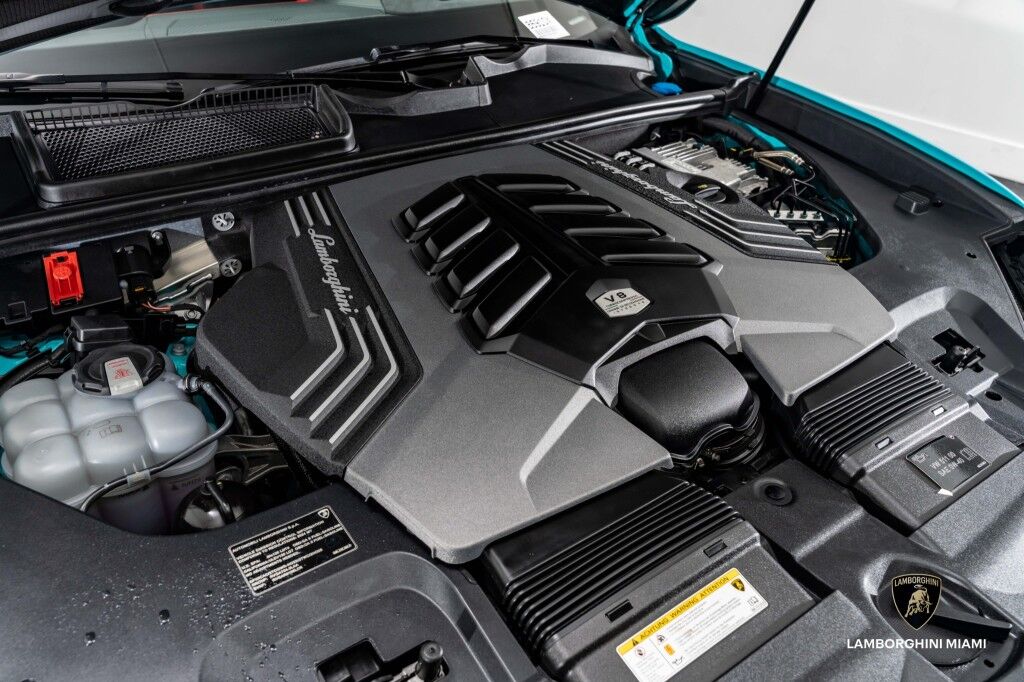 2024 Lamborghini Urus S North Miami Beach FL