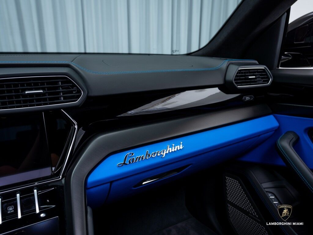 2024 Lamborghini Urus S North Miami Beach FL