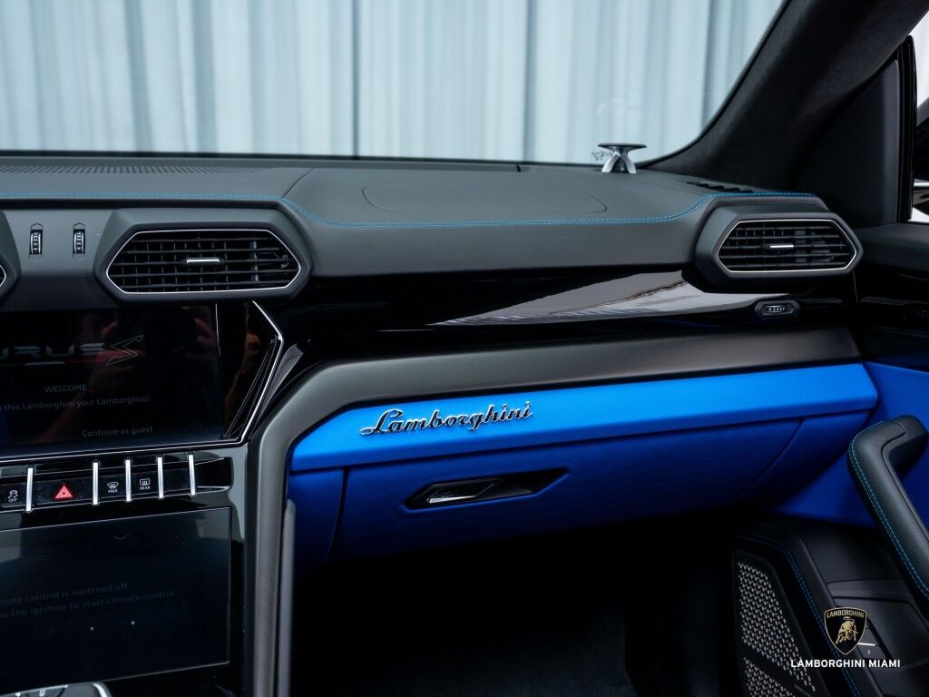 2024 Lamborghini Urus S North Miami Beach FL