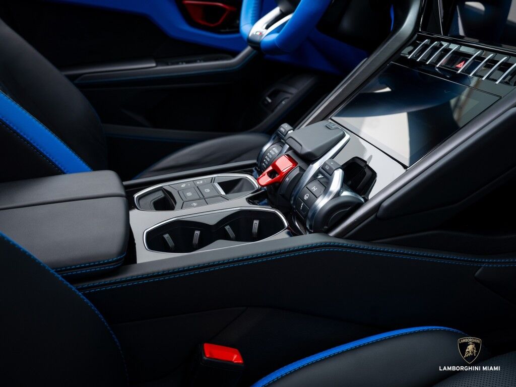 2024 Lamborghini Urus S North Miami Beach FL