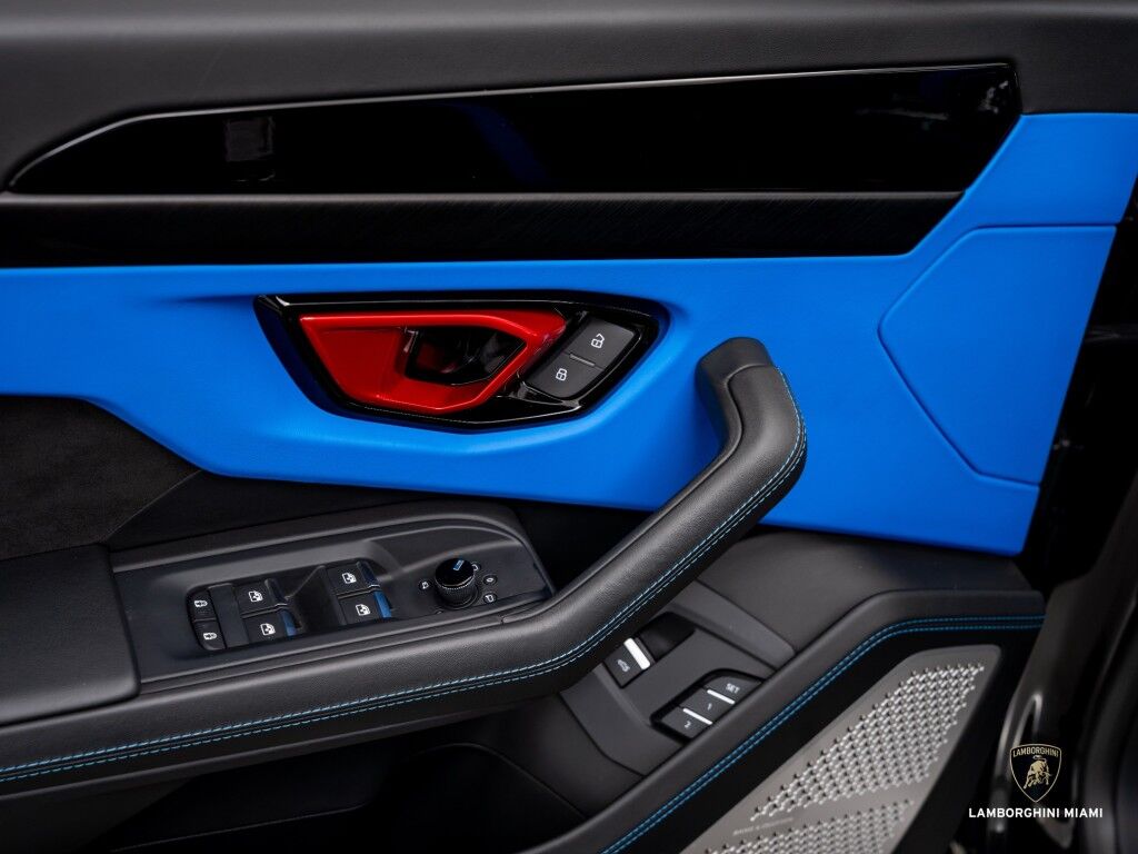 2024 Lamborghini Urus S North Miami Beach FL