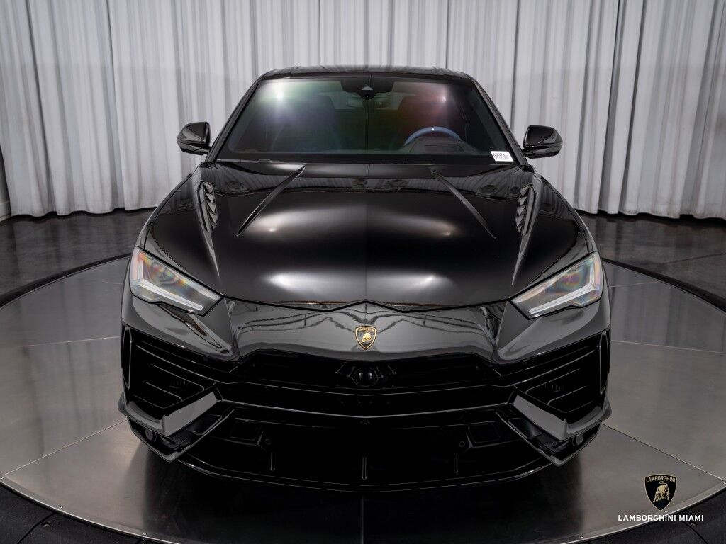 2024 Lamborghini Urus S