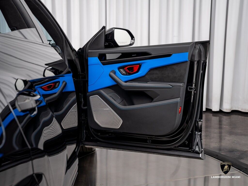 2024 Lamborghini Urus S North Miami Beach FL