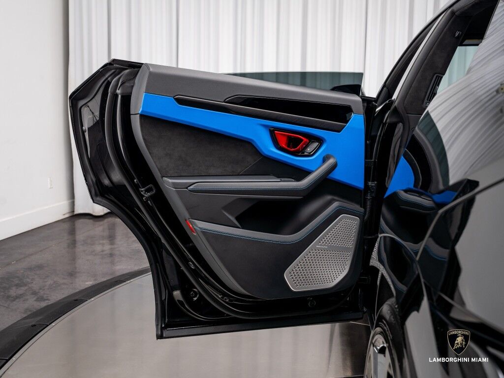 2024 Lamborghini Urus S North Miami Beach FL