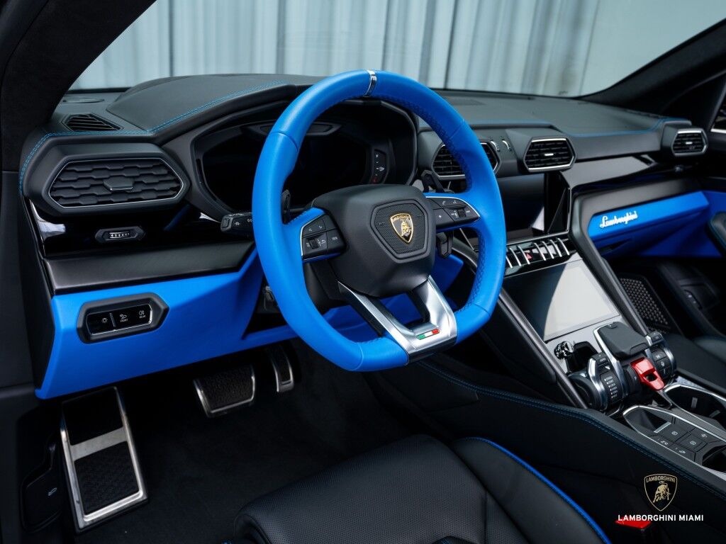 2024 Lamborghini Urus S North Miami Beach FL