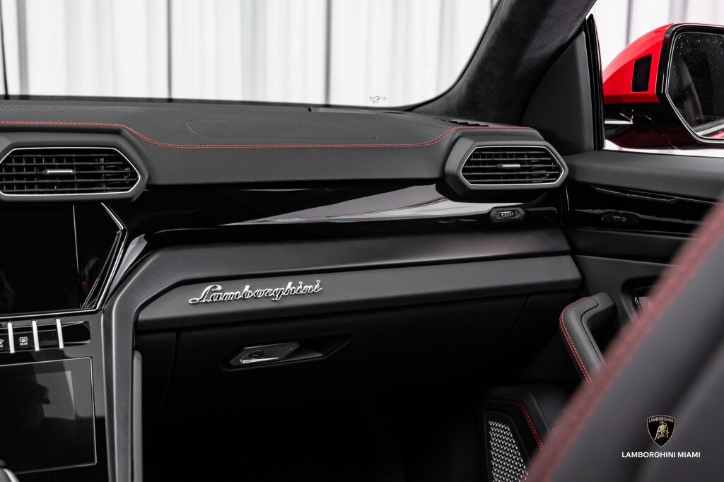 2024 Lamborghini Urus S North Miami Beach FL