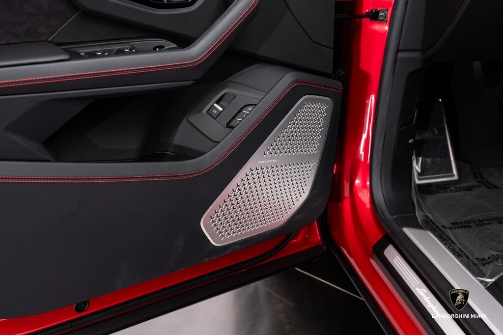 2024 Lamborghini Urus S North Miami Beach FL