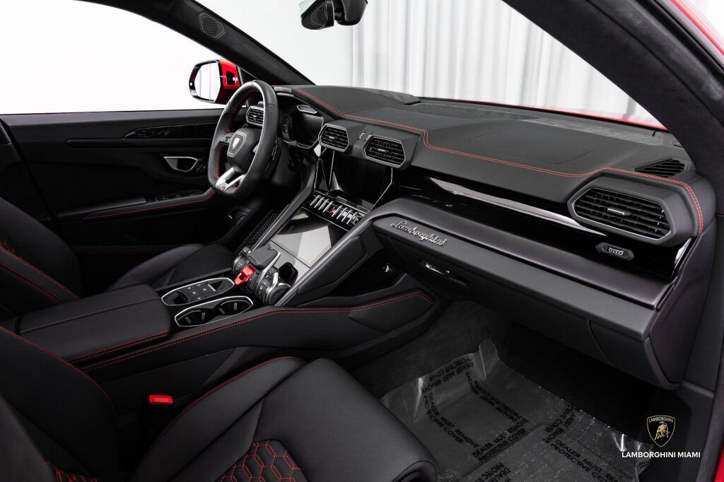 2024 Lamborghini Urus S North Miami Beach FL