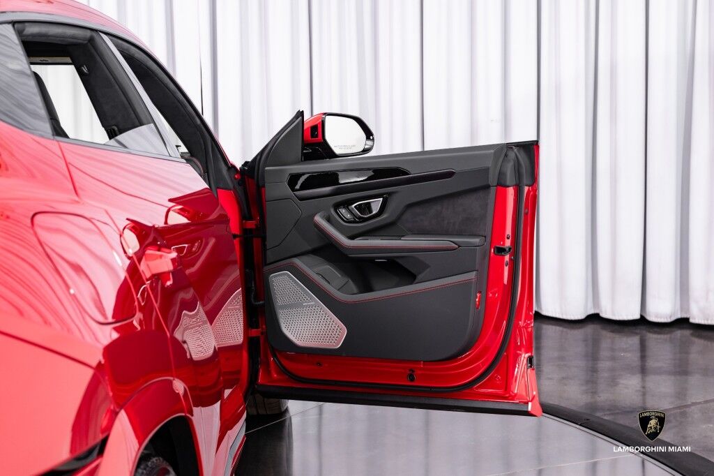 2024 Lamborghini Urus S North Miami Beach FL