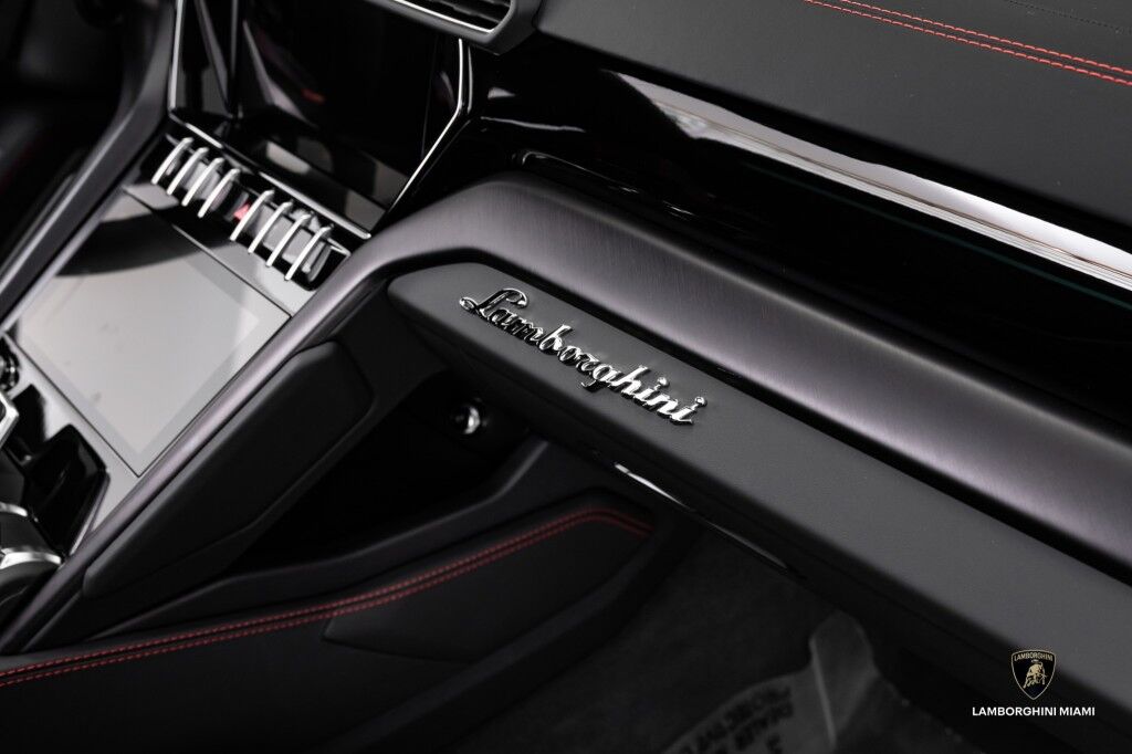 2024 Lamborghini Urus S North Miami Beach FL