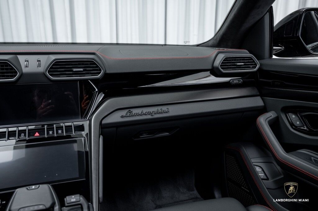 2024 Lamborghini Urus S North Miami Beach FL