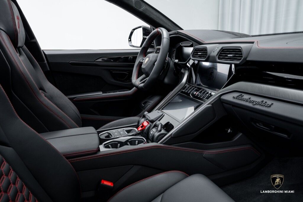 2024 Lamborghini Urus S North Miami Beach FL