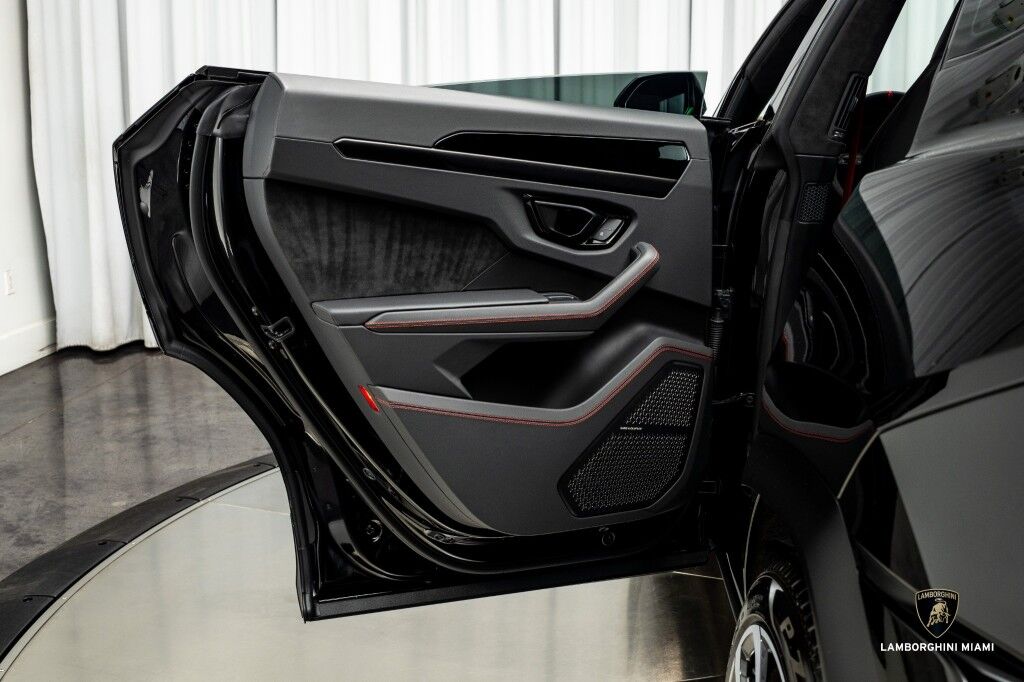 2024 Lamborghini Urus S North Miami Beach FL