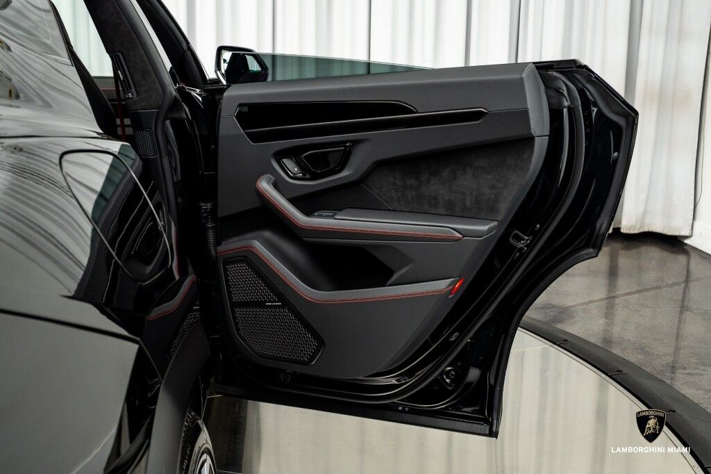 2024 Lamborghini Urus S North Miami Beach FL