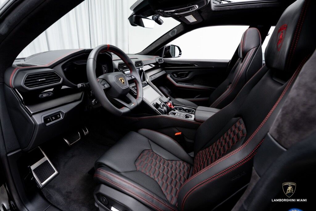2024 Lamborghini Urus S North Miami Beach FL